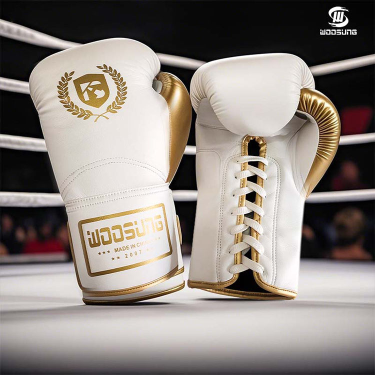Gants de boxe en cuir